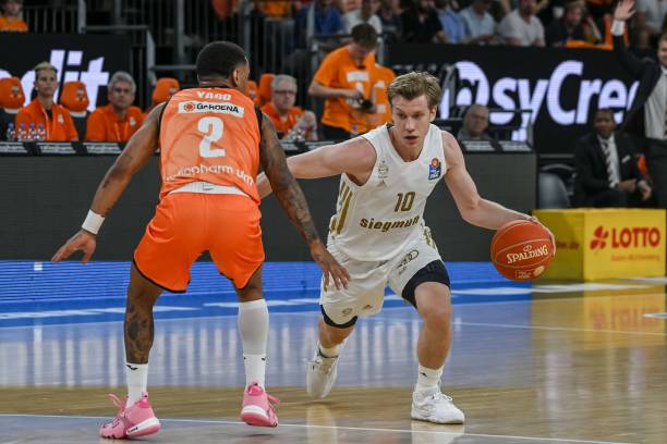 保持稳定 保持稳定