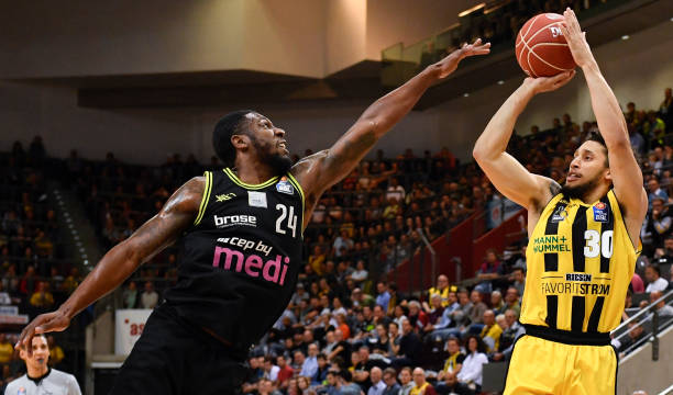 促使球队在 促使球队在