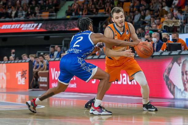 球迷们将期 球迷们将期