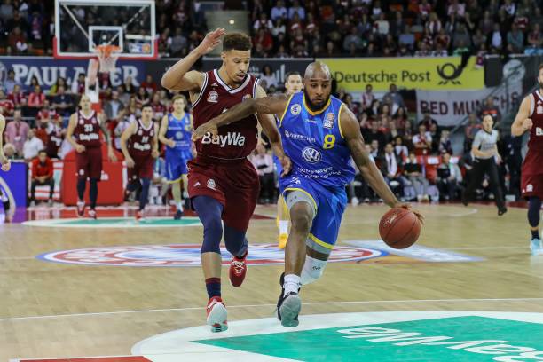 也是管理层 也是管理层