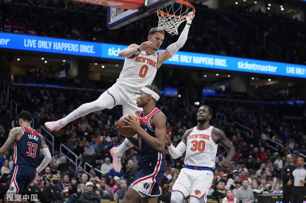 衔大胜黄蜂 衔大胜黄蜂