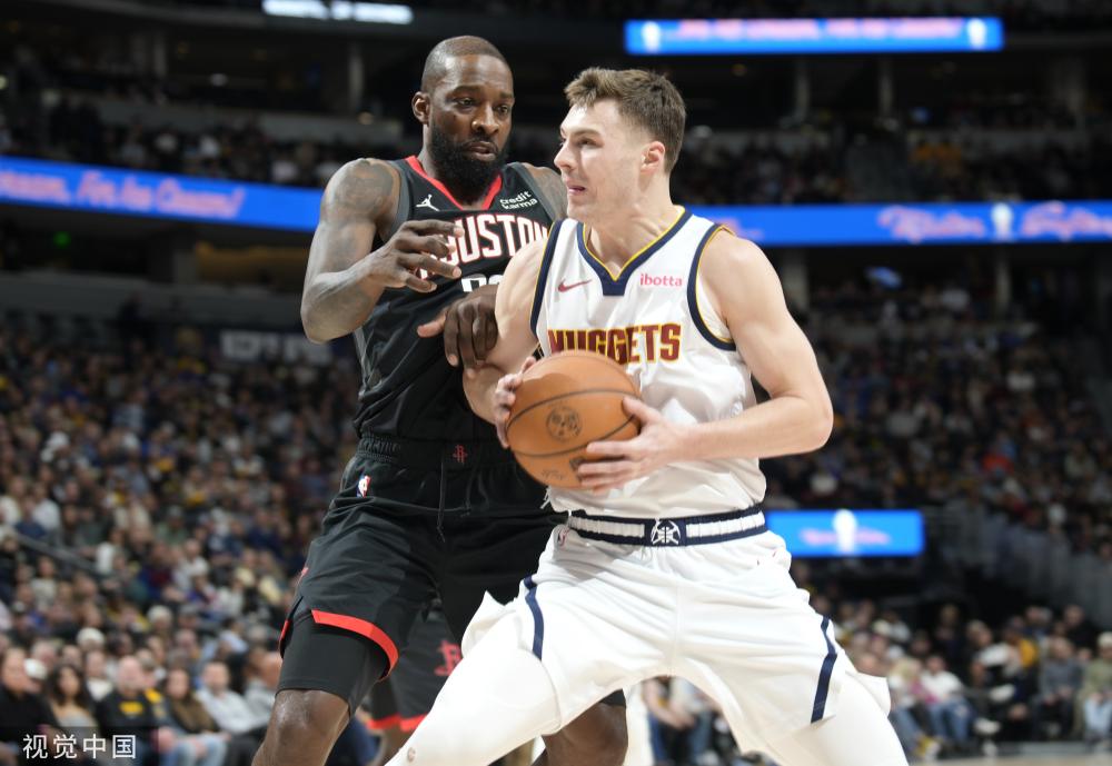 他的职业精 他的职业精