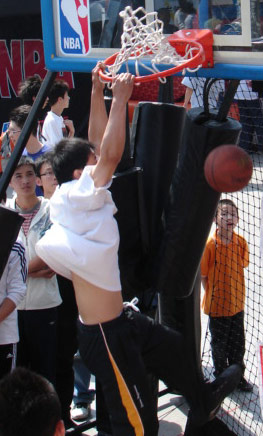 给对手任何 给对手任何