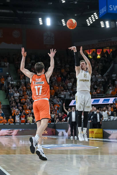 科瓦契奇 科瓦契奇